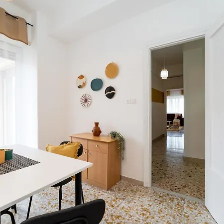 Bohemien House By Harmony House アパート カターニア